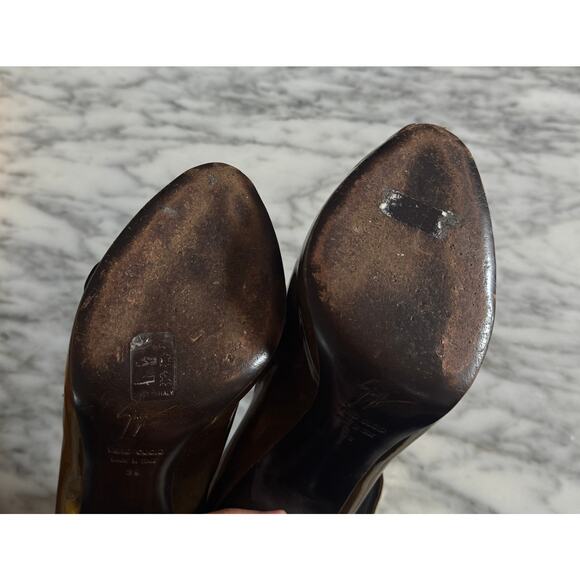 Giuseppe Zanotti High Gloss Dark Gold Patent Leather Dress Pumps - Picture 4 of 5